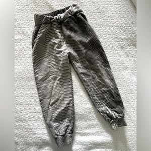 Romey loves Lulu sneak-skin print jogger
